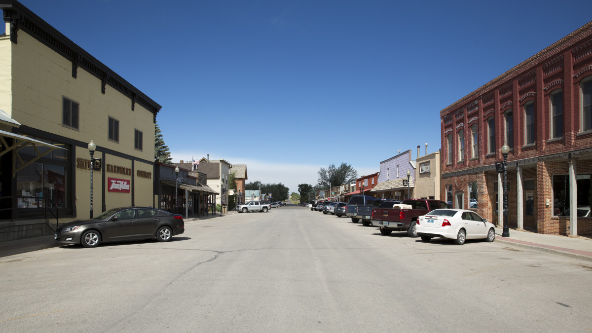 Downtown-Saratoga---Carbon-County__credit Wyoming Office of Tourism